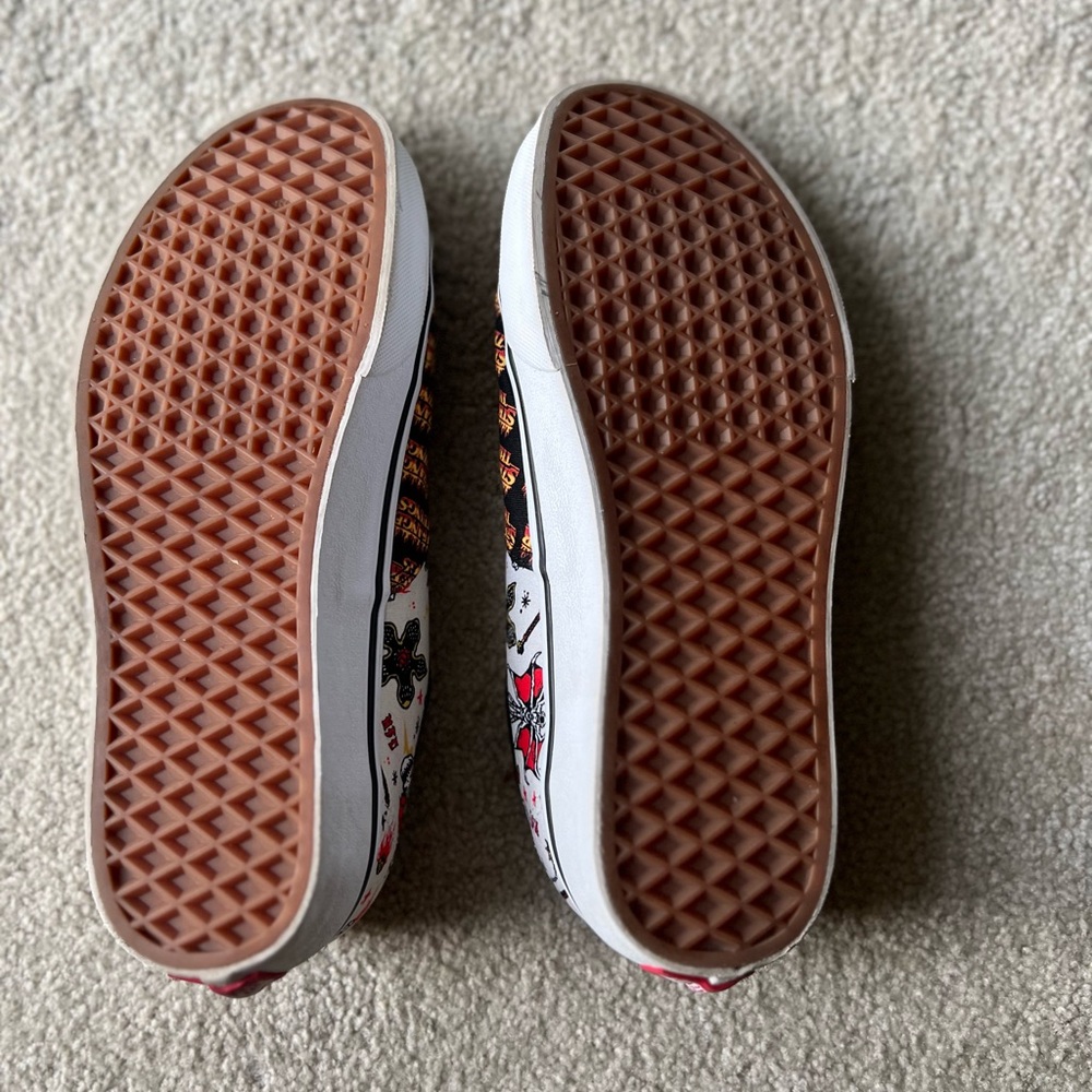 Stranger Things Themed Vans - Picture 7 of 7